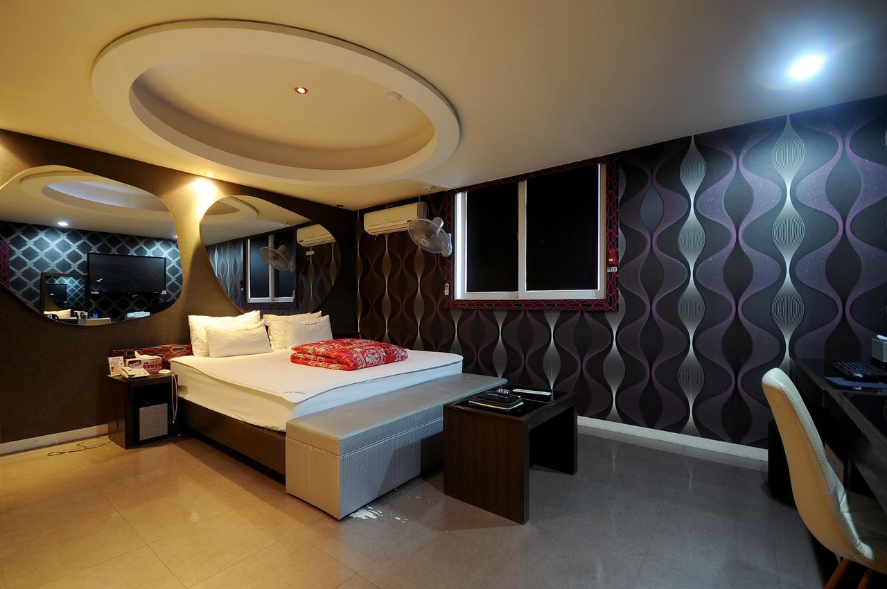 Wow Motel Пусан Экстерьер фото