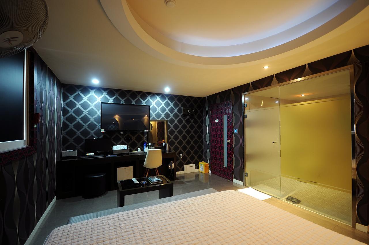 Wow Motel Пусан Экстерьер фото