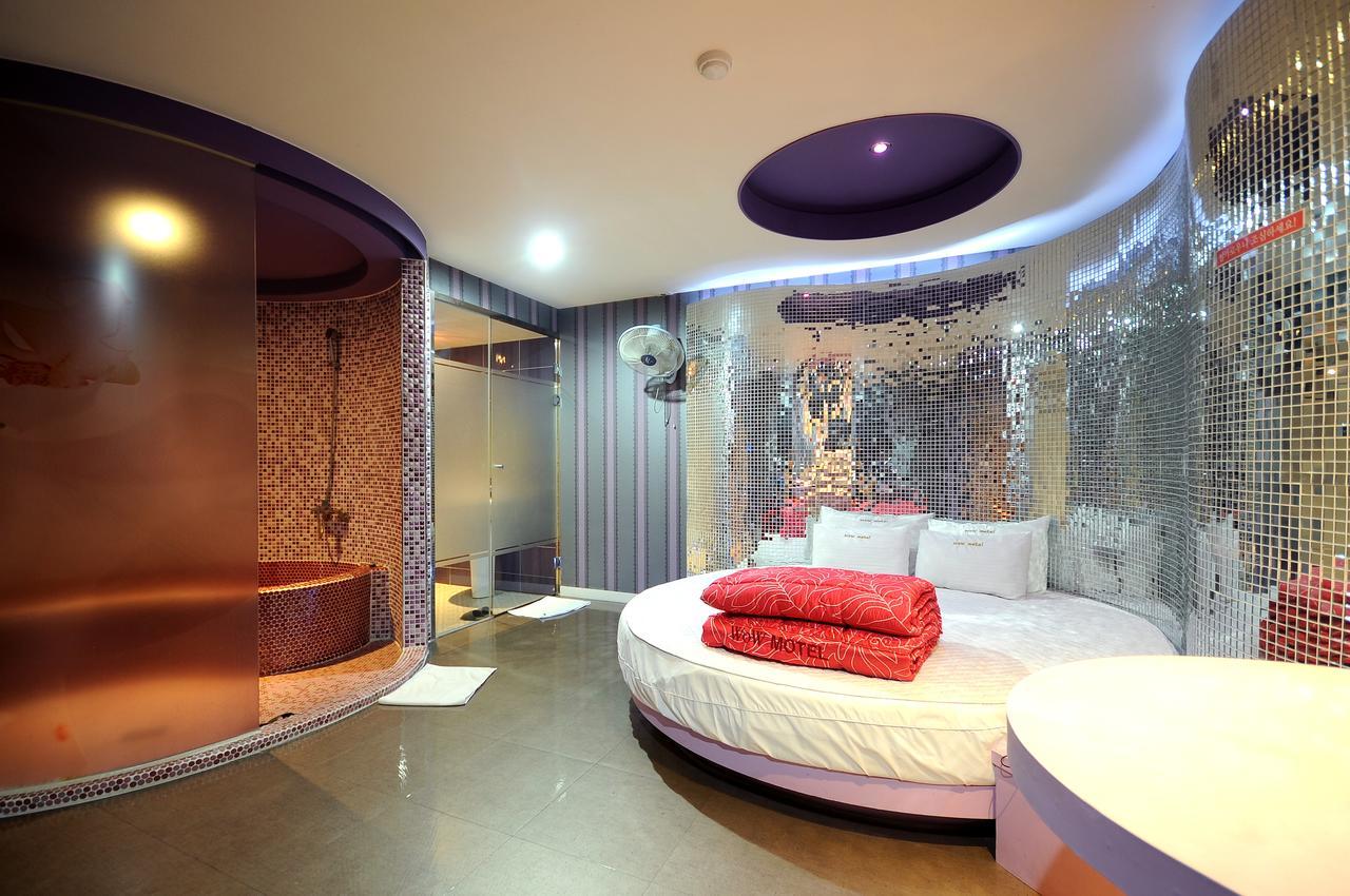 Wow Motel Пусан Экстерьер фото
